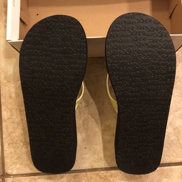 XOXO shoes - Picture 3 of 3